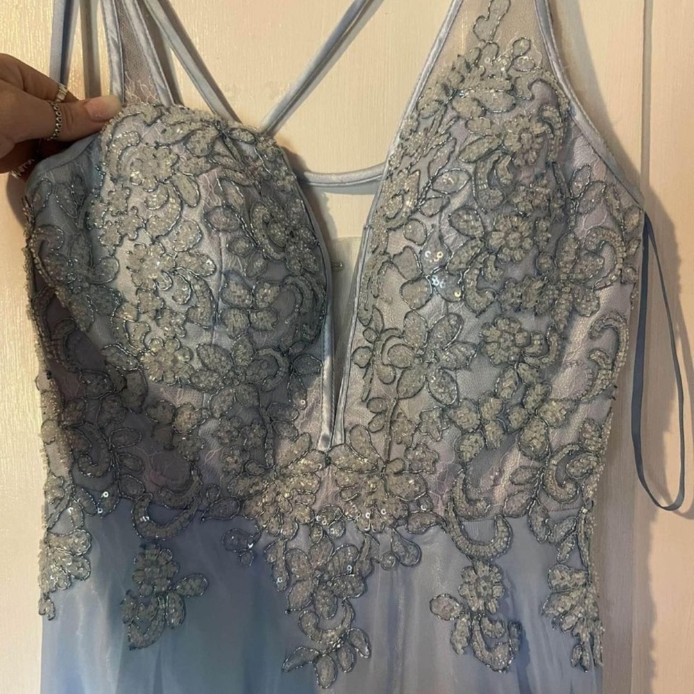 blue prom dress!